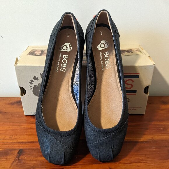 BOBS from Skechers - Picture 2 of 2